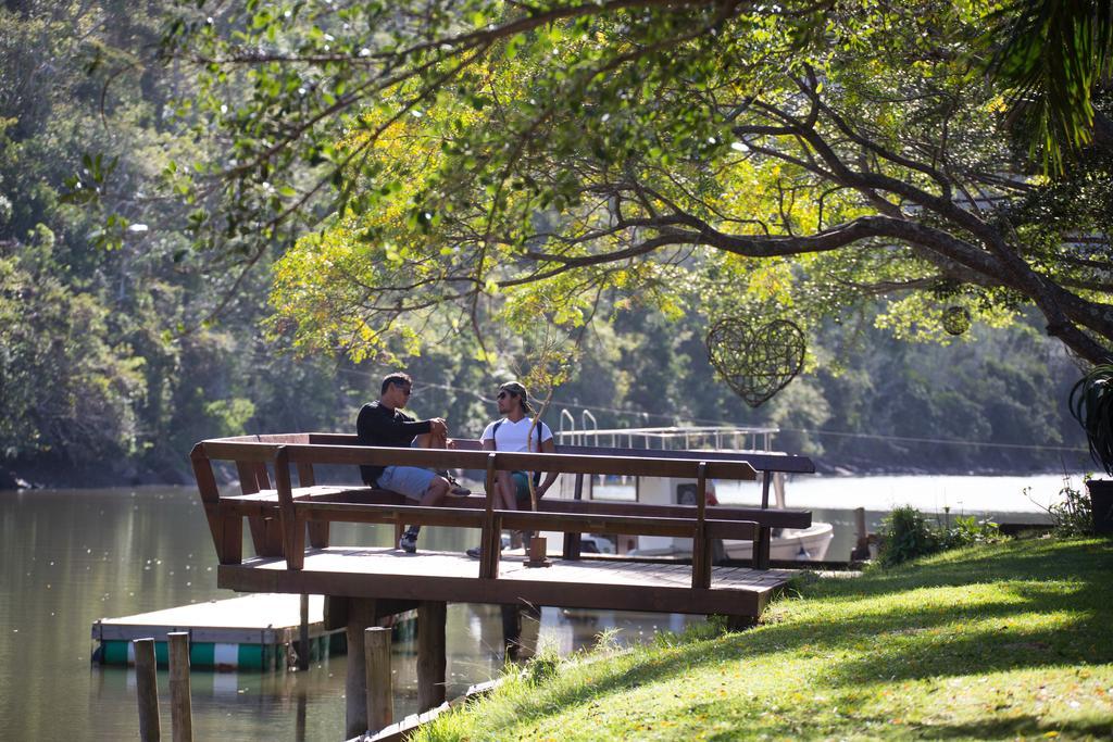 Areena Riverside Resort Kwelera Екстер'єр фото
