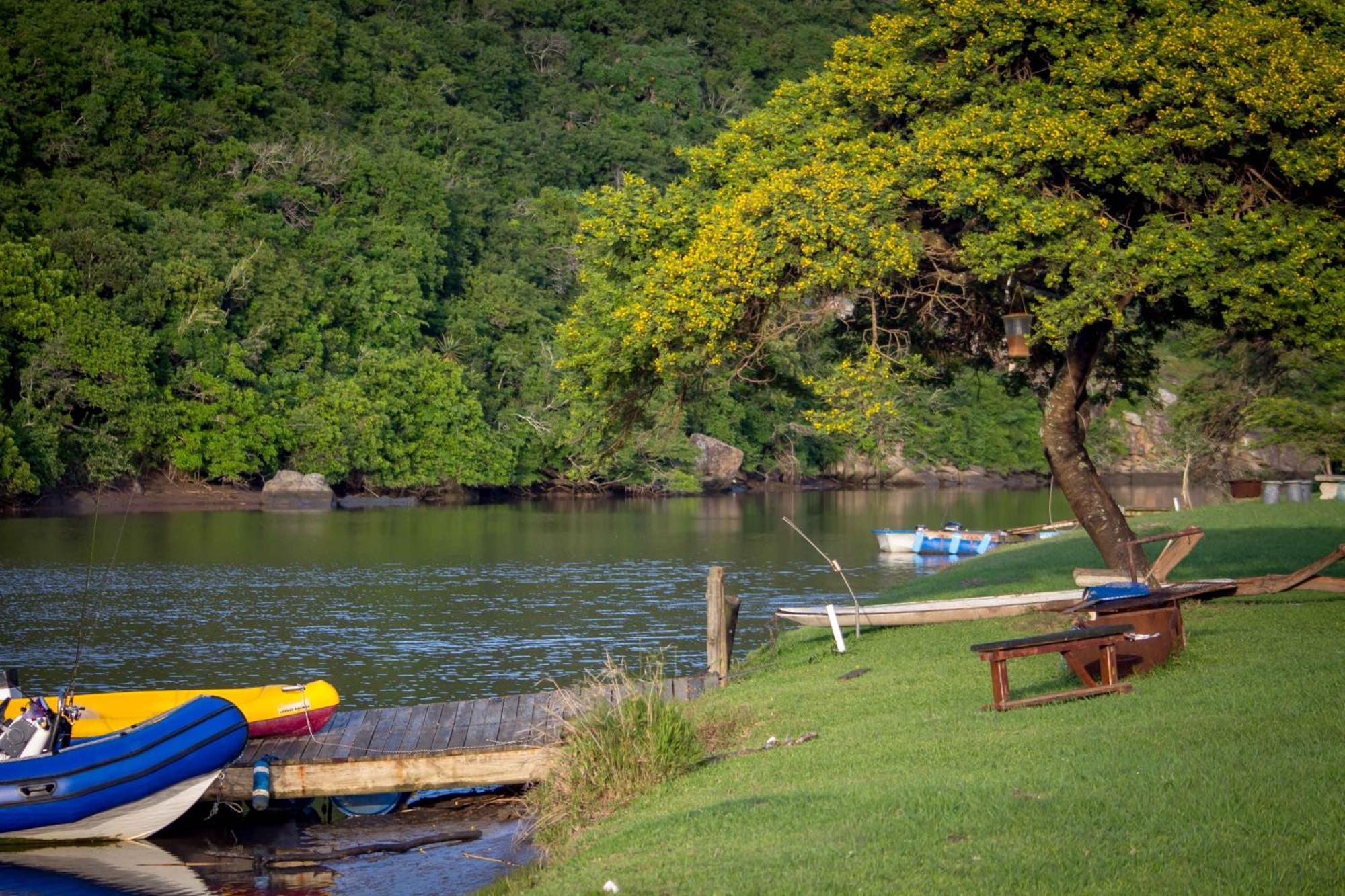 Areena Riverside Resort Kwelera Екстер'єр фото